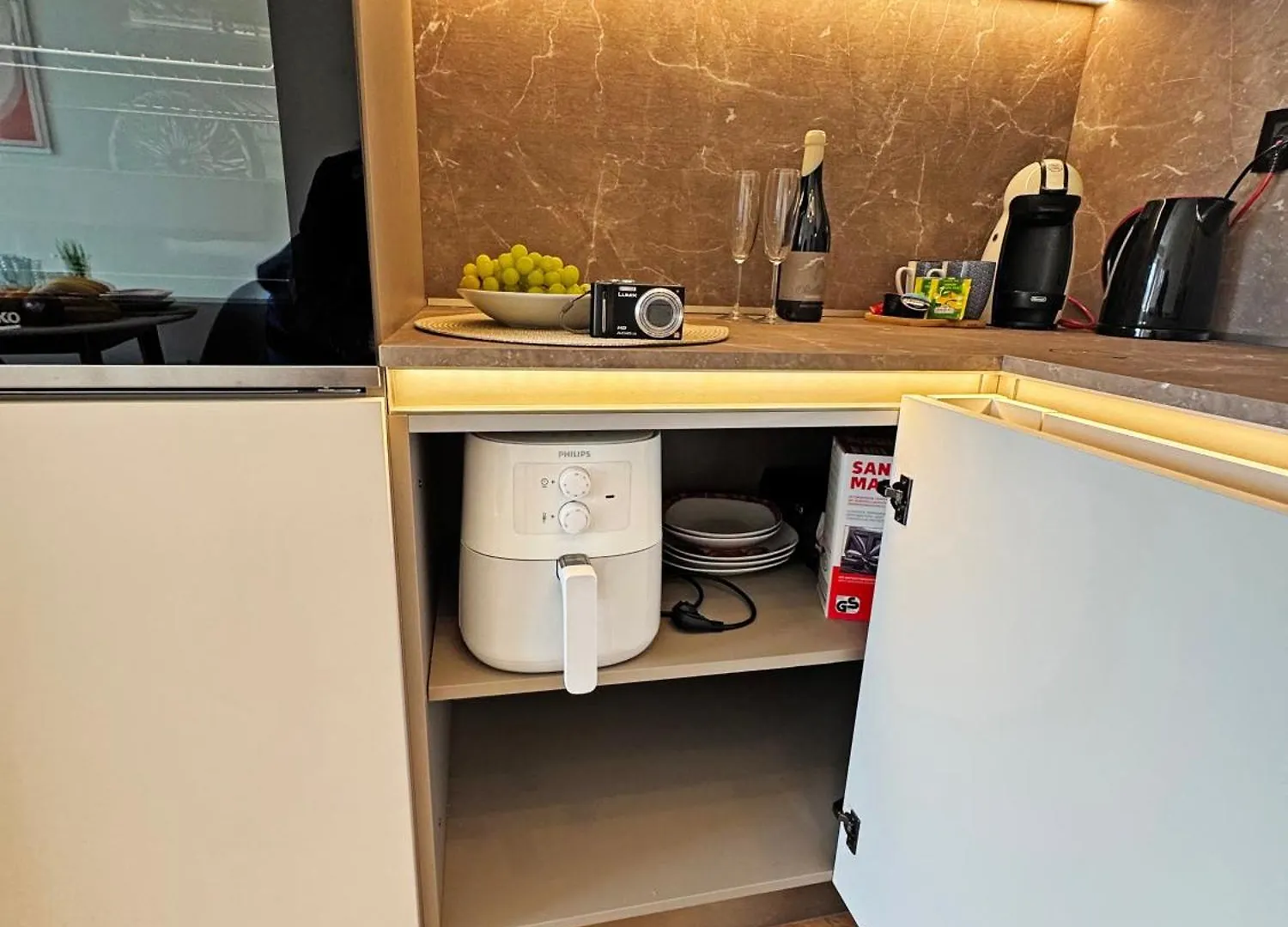 Aura Beach Apartment Burgas